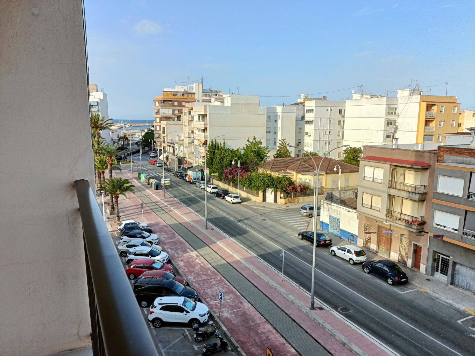 Mare De Deu, Vivienda Vacacional Para Familias Y Mayores De 25 Anos En El Grao De Gandia-Playa Playa de Gandia المظهر الخارجي الصورة